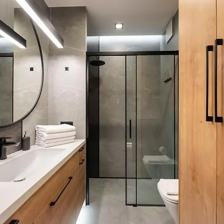 Zoliborz Obsidian Apartament