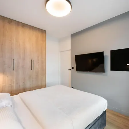 Apartament Zoliborz Obsidian *